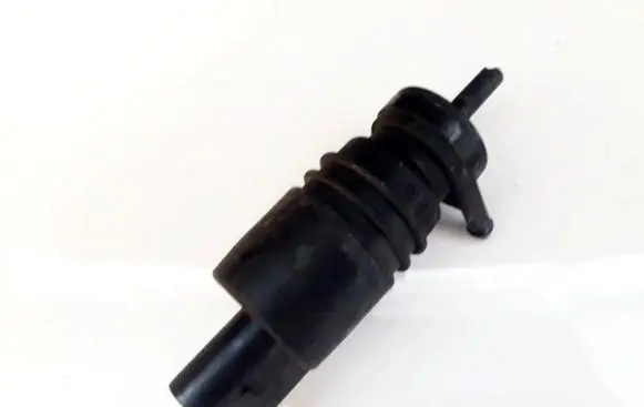 BMW 3 E46 Windscreen/windshield washer pump 8362154 00801712v
