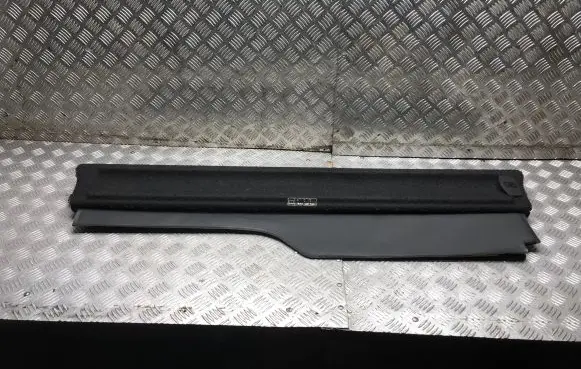Land Rover Discovery 3 - LR3 Parcel shelf load cover 