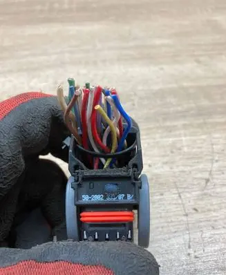 BMW X5 E70 Plug wire 50200233307B