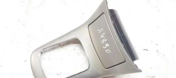 Toyota Avensis T250 Car ashtray