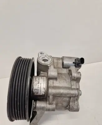 Mercedes-Benz C W204 Power steering pump 0064662601 LH2115670