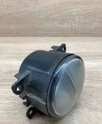 Citroen C4 II Front fog light 9650001680