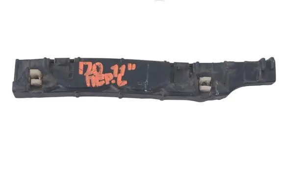 Hyundai i20 (PB PBT) Front bumper mounting bracket 865151J000