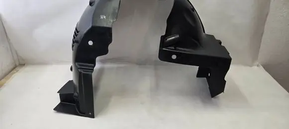 Renault Trafic III (X82) Front wheel arch liner splash guards 638455915R