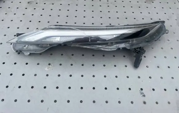 Nissan Juke II F16 LED Daytime headlight 