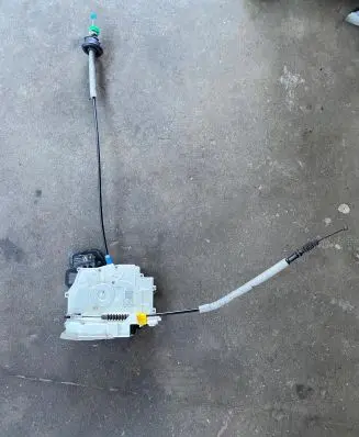 Audi A6 S6 C8 4K Front door lock 4K1837016J