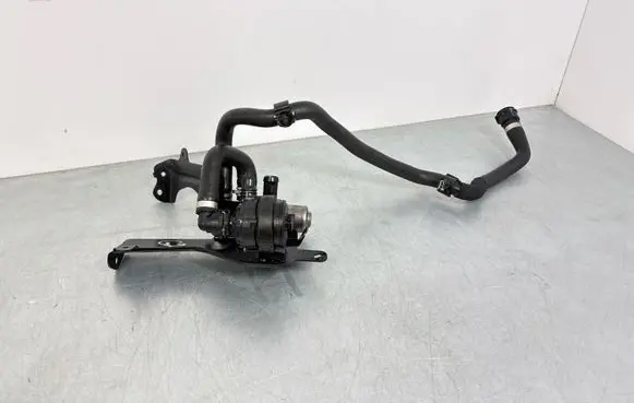 BMW 3 G20 G21 Electric auxiliary coolant/water pump 9890553