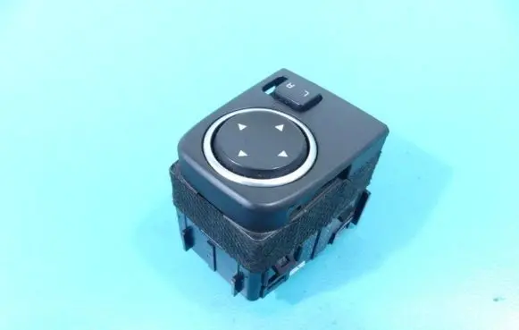 KIA Ceed Electric window control switch 93530-J7200 IMPRK1245772