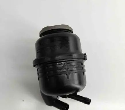 Power steering fluid tank/reservoir