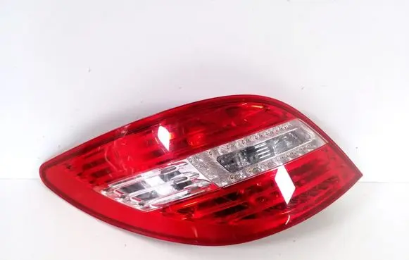Mercedes-Benz R W251 Rear/tail lights A2518201964