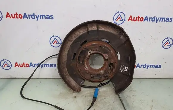 BMW X1 E84 Rear wheel hub spindle/knuckle 6788049 33326788049 6788053