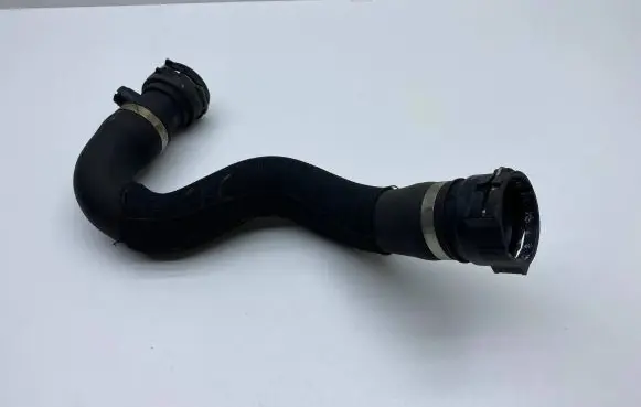 Audi A7 S7 4G Engine coolant pipe/hose 4G0121049Q