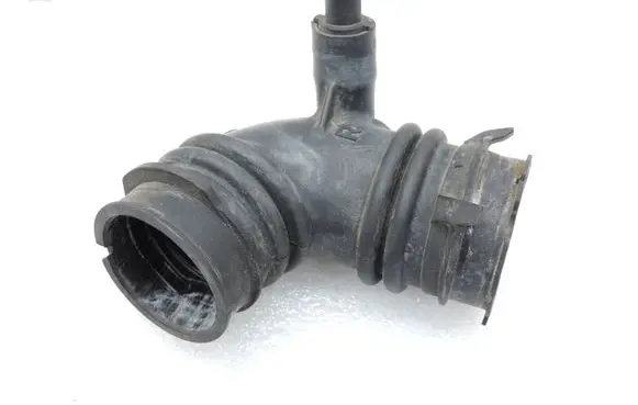 Toyota Yaris Air intake hose/pipe