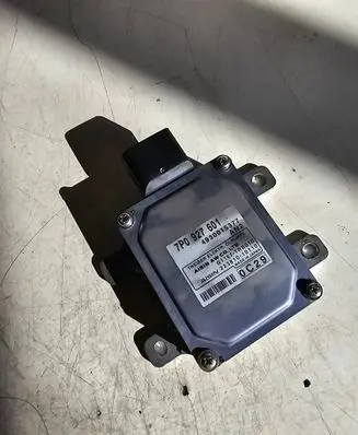 Volkswagen Touareg II Gearbox control unit/module 7P0927601 4930015377