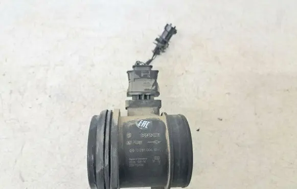 Volvo V70 Mass air flow meter 0281006184 33976606