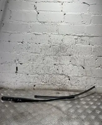 Audi A7 S7 4G Front wiper blade arm 4G1955407