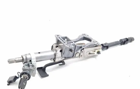 Steering wheel axle set