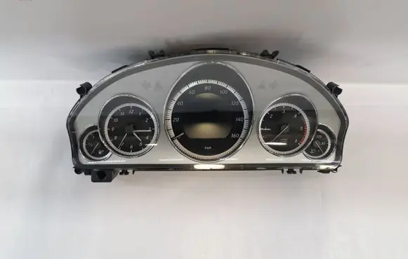 Mercedes-Benz E C207 W207 Speedometer (instrument cluster) A2129020302 A2125401548