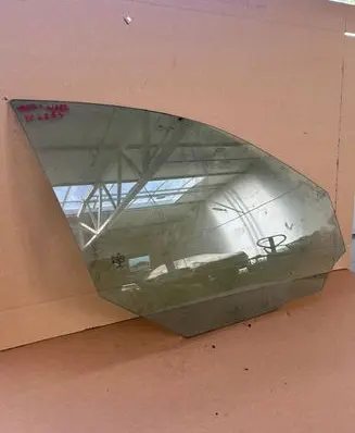 Mercedes-Benz E W212 Sliding door window/glass 