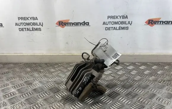 Seat Leon (1P) Rear brake caliper
