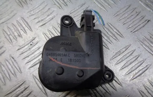 Chrysler Pacifica Central body control module 04885465AA