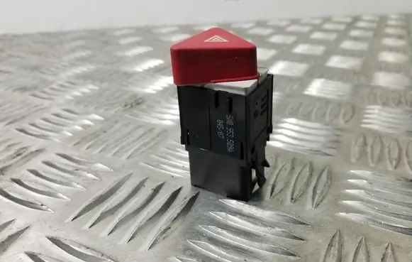 Volkswagen Golf Plus Hazard warning light relay 5M0953509A