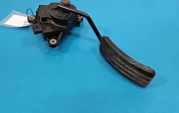 Renault Scenic II - Grand scenic II Accelerator throttle pedal 8200159647 IMPRK1585639