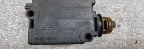 BMW X5 E53 Tailgate boot lock/latch motor 406204261 8379996 4711