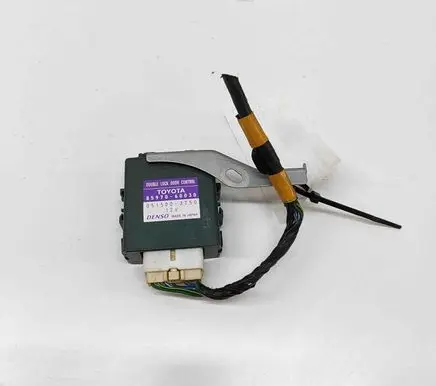 Toyota Land Cruiser (J120) Door central lock control unit/module 05150037500 8597060030