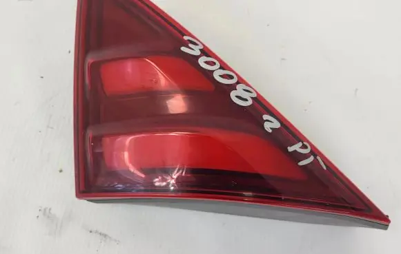 Peugeot 3008 I Rear/tail lights 9805511280