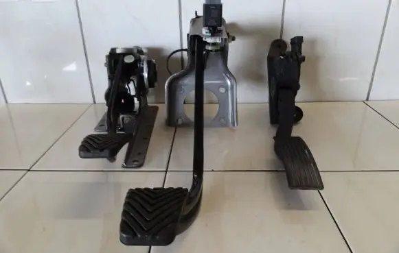 Hyundai i20 (GB IB) Clutch pedal 32802-C8400