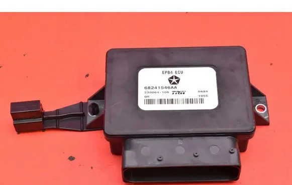 Jeep Grand Cherokee Engine control unit/module ECU 68241546AA