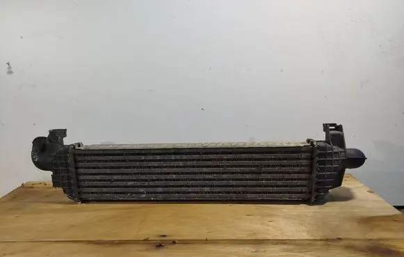 Volvo V50 Intercooler radiator 4N5H9L440VF 25JAN200605