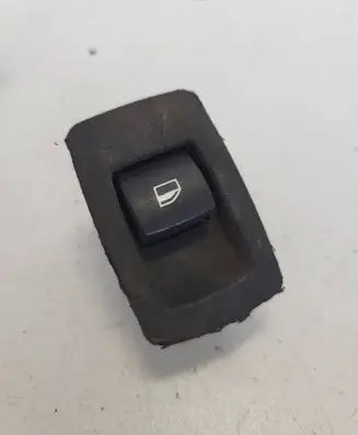 BMW 1 E81 E87 Electric window control switch 6945874