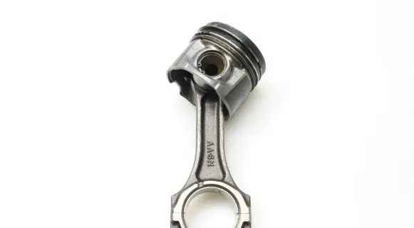 Mazda 6 Piston with connecting rod