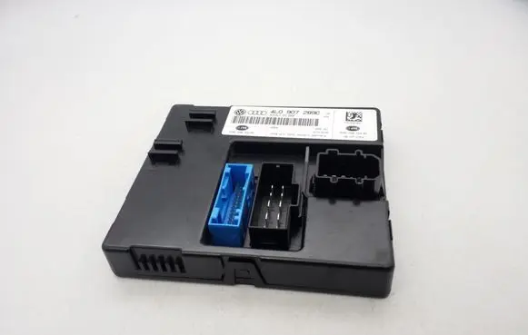 Audi Q7 4L Comfort/convenience module 4L0907289C 4L0910289F