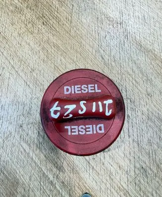 Mercedes-Benz E W211 Fuel tank filler cap A2114700905 770512
