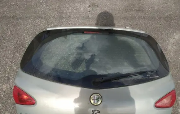 Alfa Romeo 147 Tailgate/trunk/boot lid