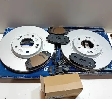 Hyundai ix35 Brake discs and calipers set 517123K150 58101D7A00