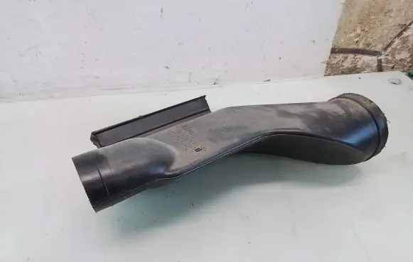 Volkswagen I LT Cabin air duct channel 281819368A