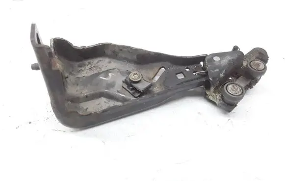 Citroen C8 Sliding door lower roller guide/hinge 