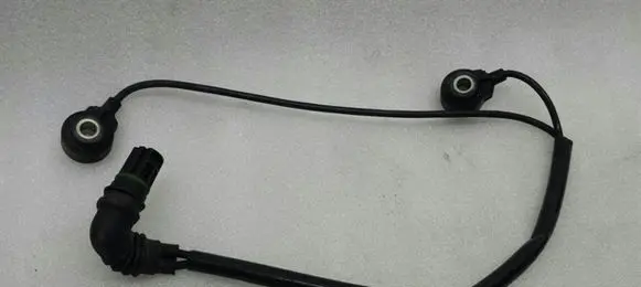 BMW 6 E63 E64 Detonation knock sensor 7568421