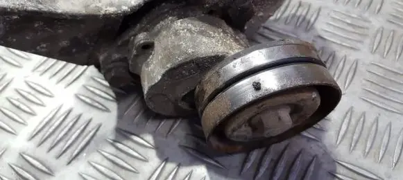 Opel Frontera A Generator/alternator belt tensioner 
