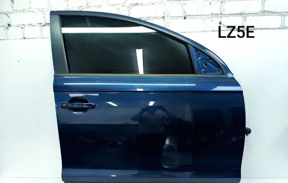 Audi Q7 4L Front door 