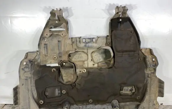 Subaru Forester SG Engine splash shield/under tray