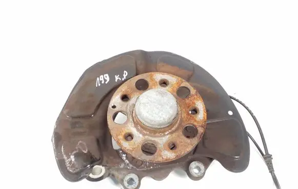 Mercedes-Benz E W212 Front wheel hub A2123322301
