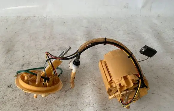 Jaguar XE In-tank fuel pump GX739H307DA