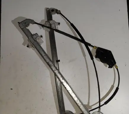 Peugeot 807 Front window lifting mechanism without motor