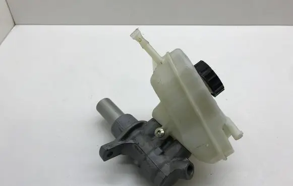 Mercedes-Benz C W205 Master brake cylinder A2054300002 03350891201 1501310341