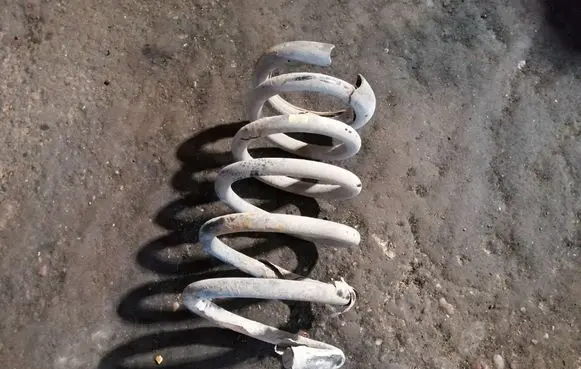 Volvo XC90 Rear coil spring